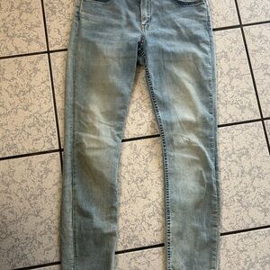 H&M Light Wash Skinny Jeans